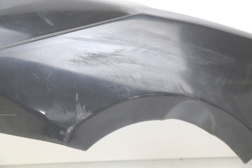 photo de LEFT UNDERSEAT COVER YAMAHA XP T-MAX TMAX ABS 500 (2004 - 2007) - Zoom on usage condition
