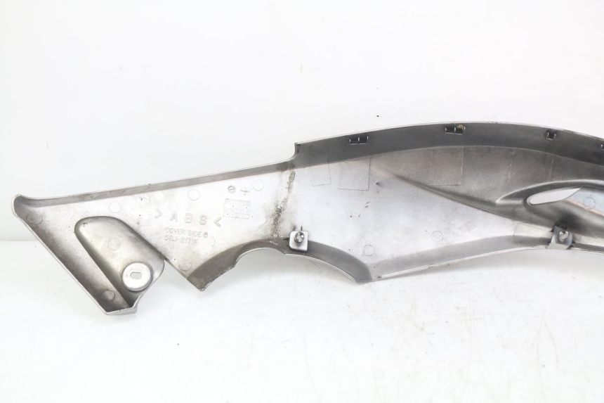 photo de LEFT UNDERSEAT PANEL YAMAHA XP T-MAX TMAX 500 (2004 - 2007) - Product overview