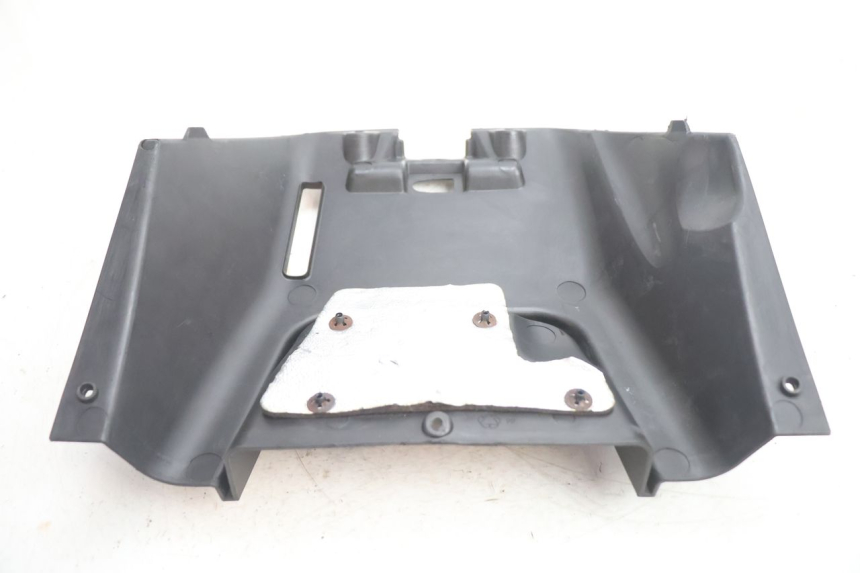 photo de UNDERSEAT PANEL GILERA GP 800 (2007 - 2013) - Product overview