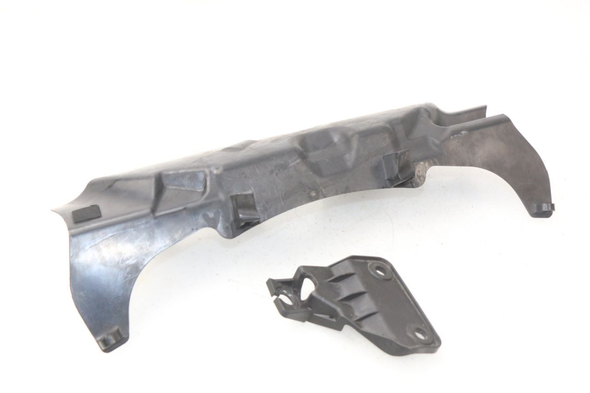 photo de UNDERSEAT PANEL SUZUKI GSX-R GSXR 750 (2011 - 2016) - Component detail