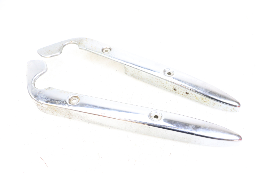 photo de UNDERSEAT PANEL SUZUKI GZ MARAUDER 125 (1998 - 2004) - Main view