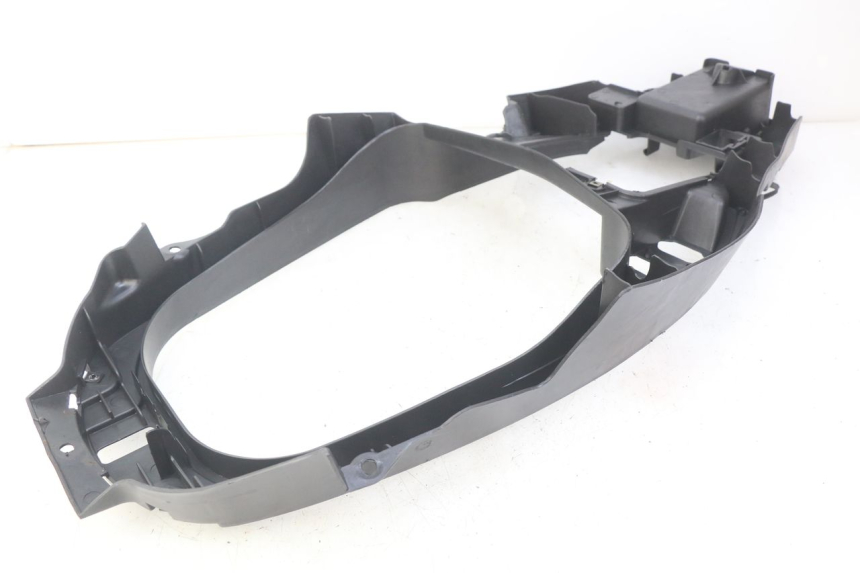 photo de UNDERSEAT COVER REVATTO IMPERATOR 125 (2007 - 2015) - Zoom on usage condition