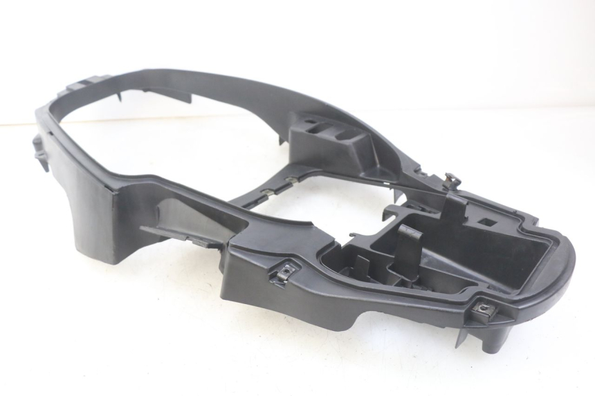 photo de UNDERSEAT COVER REVATTO IMPERATOR 125 (2007 - 2015) - Technical close-up