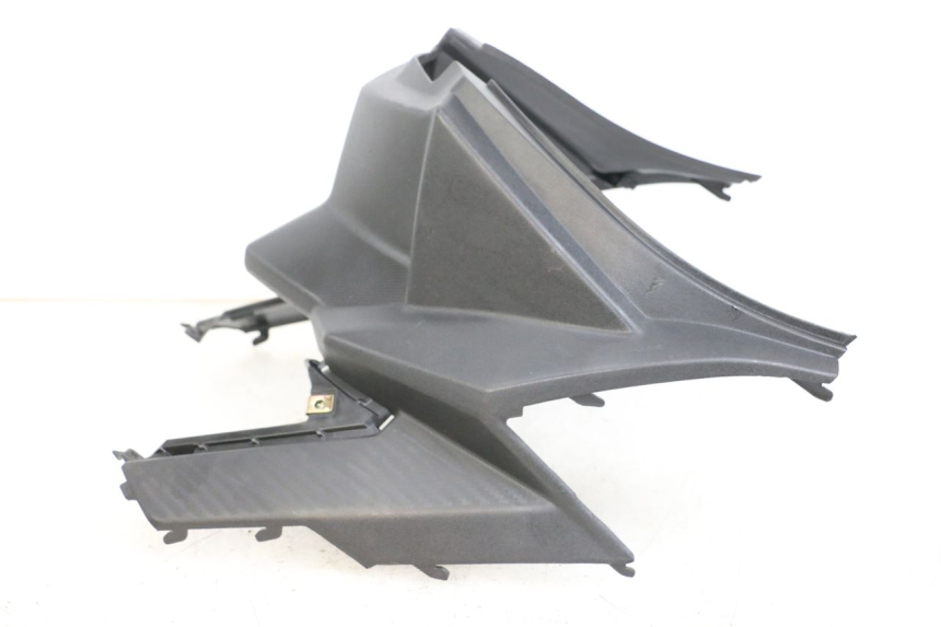 photo de UNDERSEAT COVER SYM JET 14 4T 50 (2018 - 2022) - Technical close-up