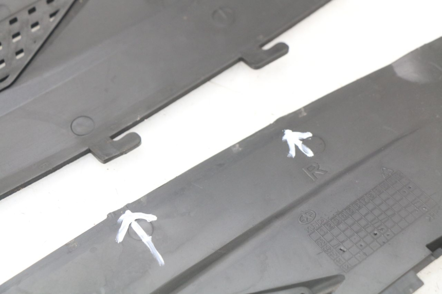 photo de UNDERSEAT PANEL RIDE JUMP 2T 50 (2012 - 2017) - Zoom on usage condition