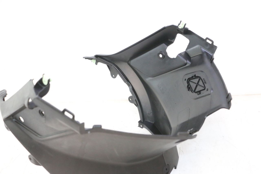 photo de UNDERSEAT PANEL PEUGEOT KISBEE 4T 50 (2023 - 2026) - Surface and material condition