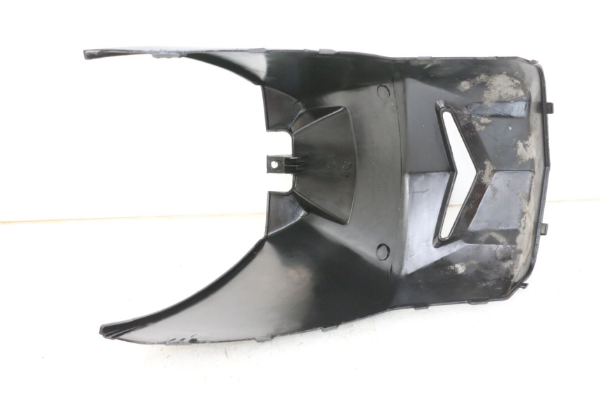 photo de UNDERSEAT COVER KYMCO AGILITY 4T 50 (2005 - 2018) - Zoom on usage condition