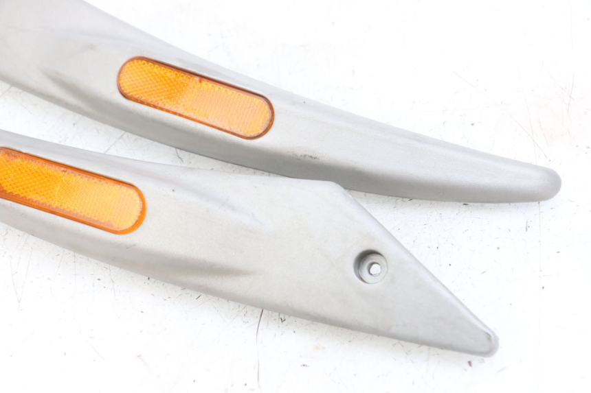 photo de UNDERSEAT COVER PIAGGIO LIBERTY 125 (2009 - 2013) - Technical close-up