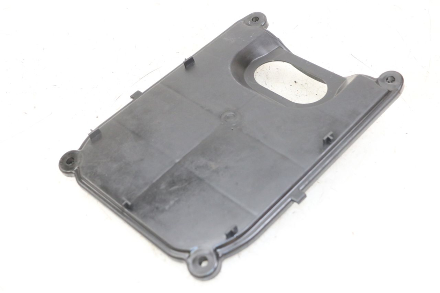 photo de UNDERSEAT PANEL MASAI XL 50 (2012 - 2019) - Main view