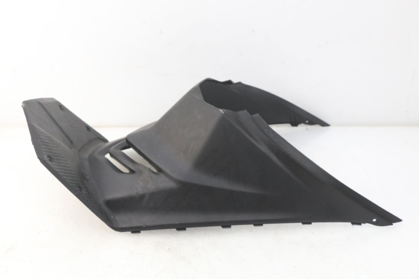 photo de UNDERSEAT COVER SYM ORBIT III 3 4T 50 (2018 - 2021) - Zoom on usage condition