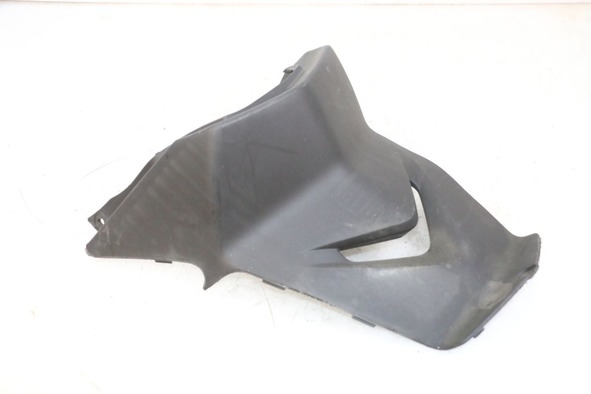 photo de UNDER SEAT STORAGE DAELIM S1 125 (2007 - 2016) - Technical close-up