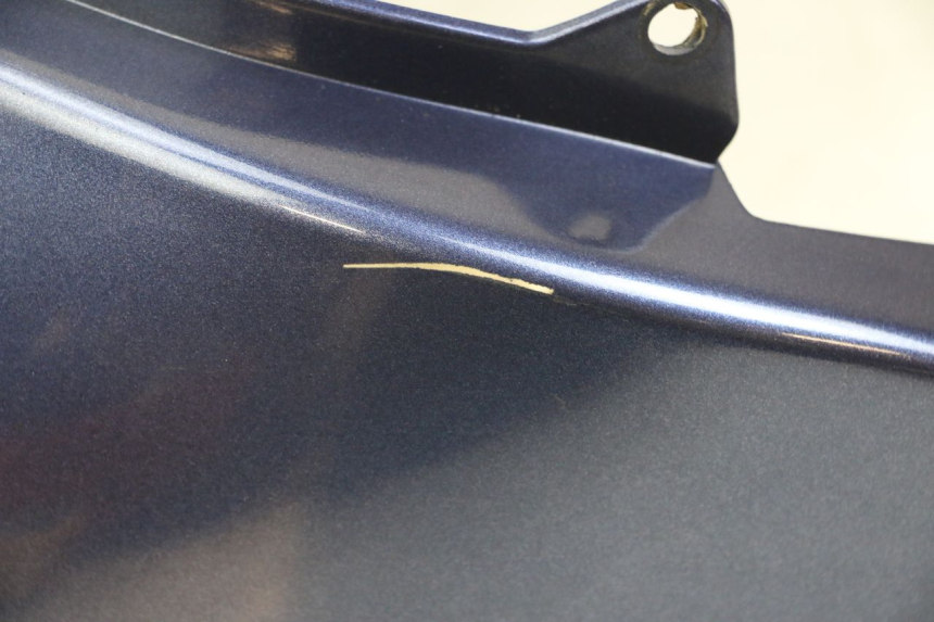 photo de UNDERSEAT PANEL APRILIA SCARABEO GT 125 (1999 - 2007) - Technical close-up