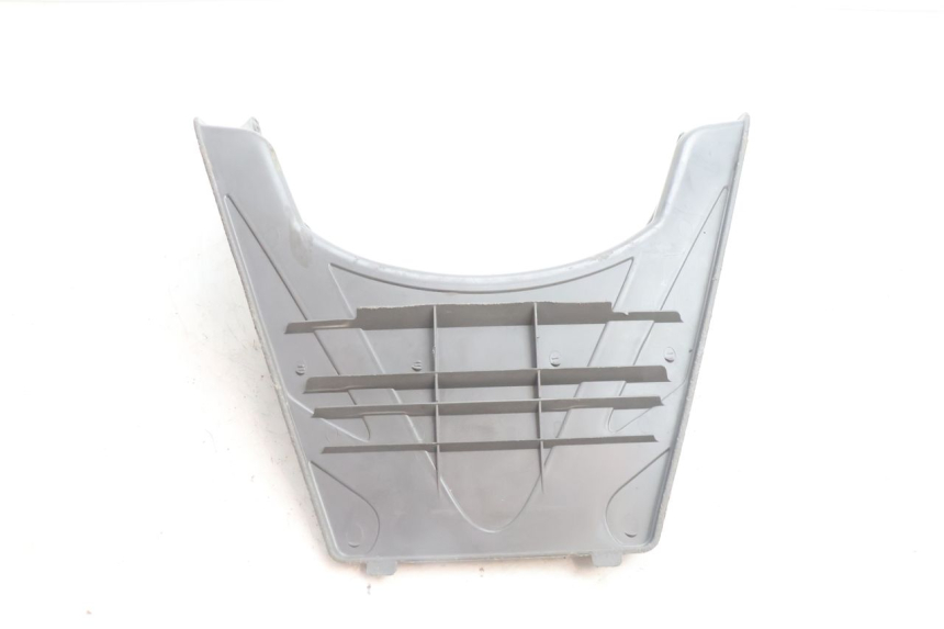 photo de UNDERSEAT PANEL HONDA SH 125 (2001 - 2003) - Surface and material condition