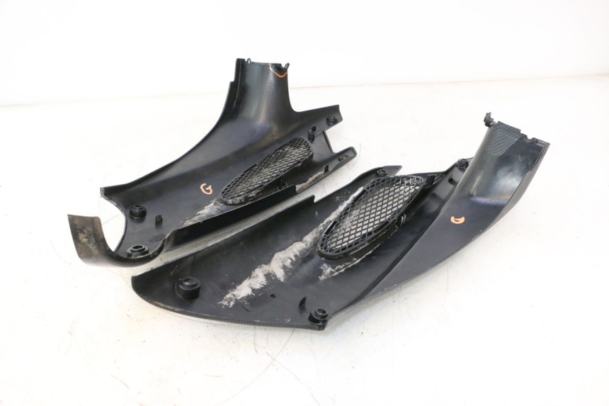 photo de UNDERSEAT COVER PEUGEOT SPEEDFIGHT LC 50 (1996 - 2002) - Component detail