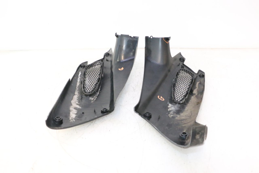 photo de UNDERSEAT COVER PEUGEOT SPEEDFIGHT LC 50 (1996 - 2002) - Surface and material condition