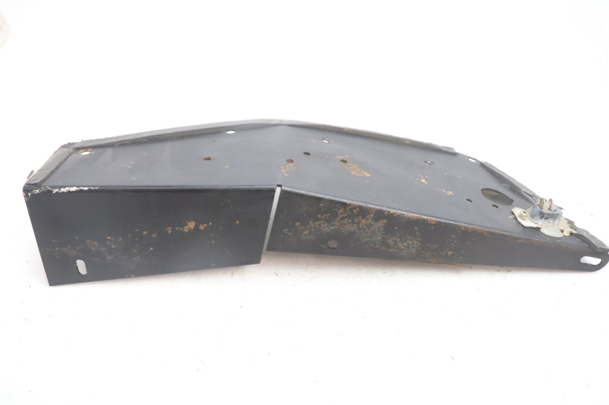 photo de UNDERSEAT PANEL BOOM TRIKE FUN 500 (2004 - 2010) - Technical close-up