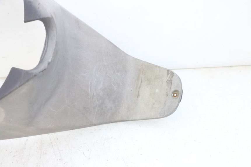 photo de UNDERSEAT PANEL PEUGEOT VIVACITY 100 (1999 - 2008) - Technical close-up