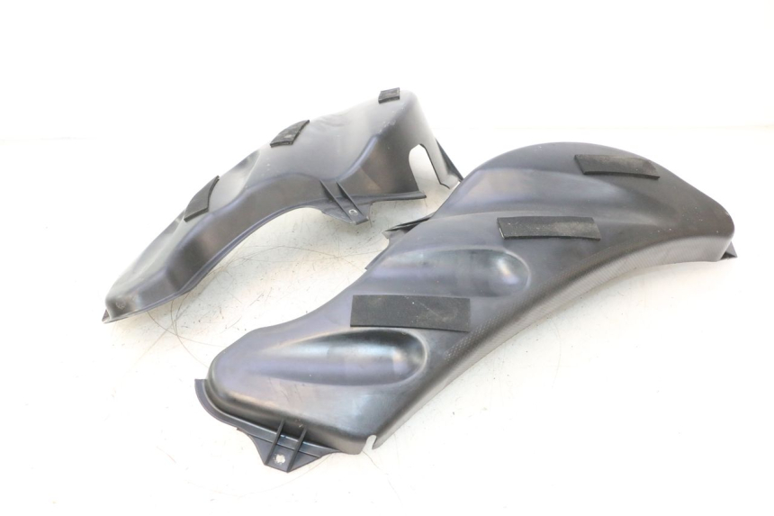 photo de UNDERSEAT PANEL YAMAHA WAVE RUNNER GP R 1200 (2000 - 2003) - Component detail