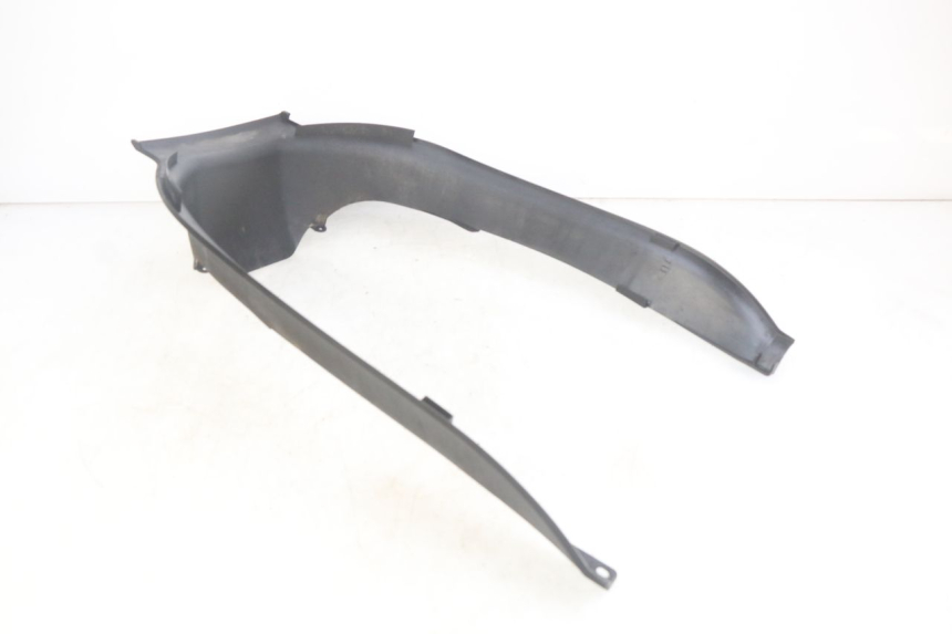 photo de UNDERSEAT COVER YAMAHA YP MAJESTY 400 (2004 - 2008) - Component detail