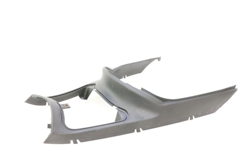 photo de UNDERSEAT PANEL YAMAHA YP MAJESTY 125 (1998 - 2001) - Alternative perspective