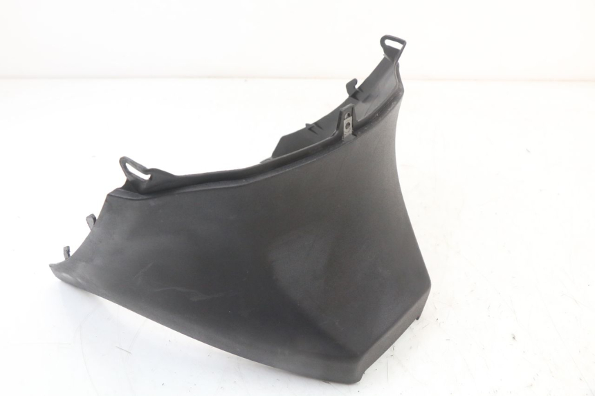 photo de UNDERSEAT COVER PIAGGIO ZIP 2T 50 (2009 - 2019) - Zoom on usage condition