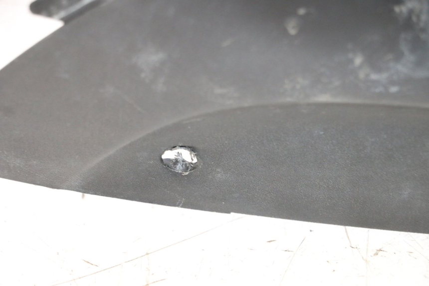 photo de UNDERSEAT COVER PIAGGIO ZIP 4T 50 (2018 - 2020) - Zoom on usage condition