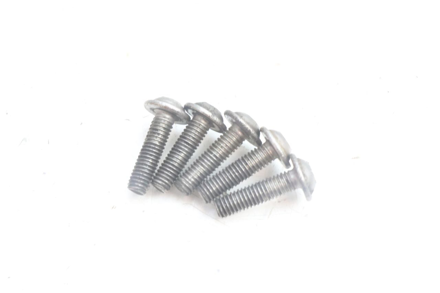 photo de TRANSMISSION COVER BMW C1 125 (2000 - 2003) - Distinctive features