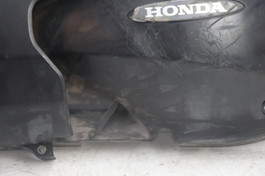 photo de TRANSMISSION COVER HONDA FJS SILVER WING SILVERWING 400 (2005 - 2008) - Zoom on usage condition