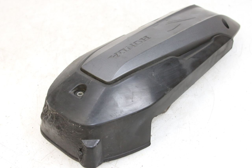 photo de TRANSMISSION COVER HONDA FORZA 125 (2015 - 2016) - Alternative perspective