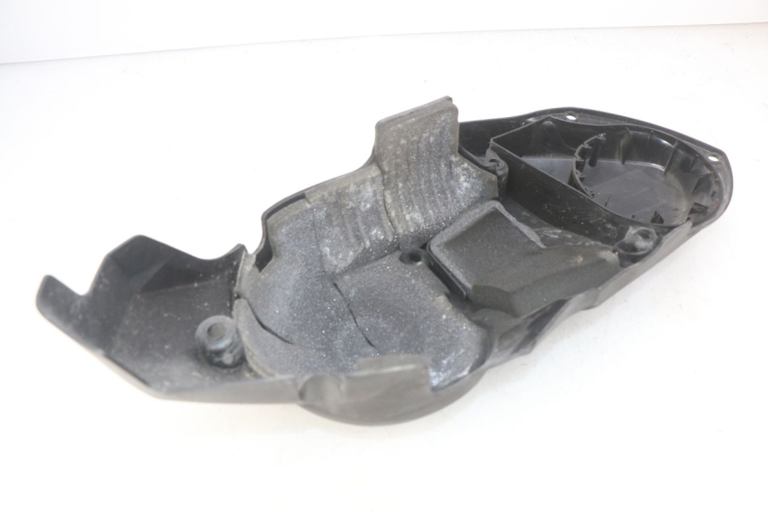 photo de TRANSMISSION COVER YAMAHA N-MAX NMAX 125 (2017 - 2020) - Zoom on usage condition