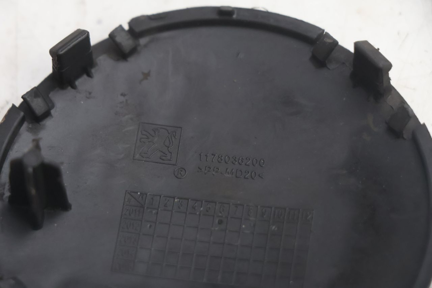 photo de TRANSMISSION COVER PEUGEOT SATELIS 125 (2013 - 2018) - Alternative perspective