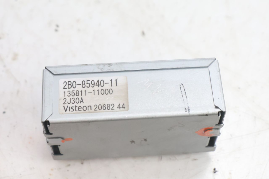 photo de ECU ABS YAMAHA TDM ABS 900 (2002 - 2014) - Alternative perspective