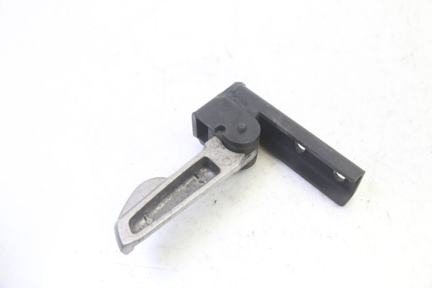 photo de REAR RIGHT FOOTREST QUADRO 4 4D 350 (2015 - 2018) - Technical close-up