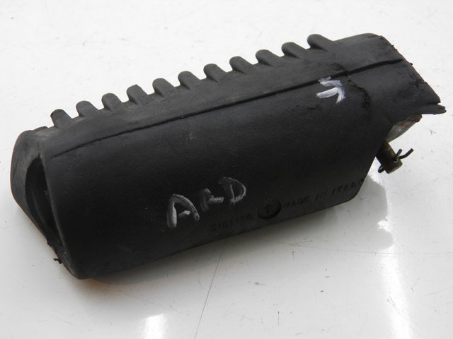 photo de REAR RIGHT FOOTREST APRILIA LEONARDO ST 250 (2002 - 2005) - Main view