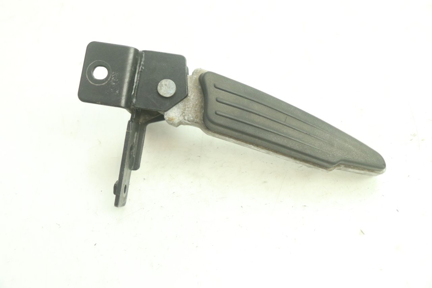 photo de REAR RIGHT FOOTREST PEUGEOT CITYSTAR 2T 50 (2018 - 2021) - Main view