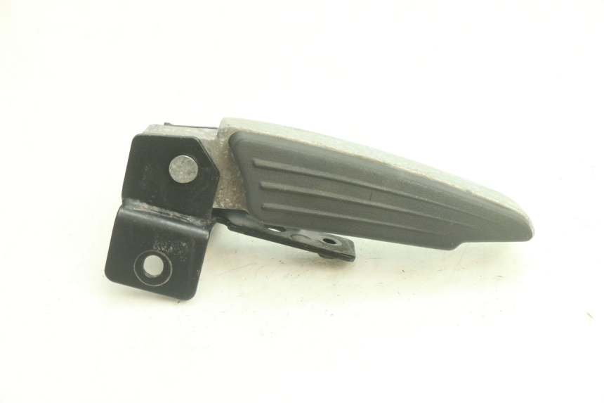 photo de REAR RIGHT FOOTREST PEUGEOT CITYSTAR 2T 50 (2018 - 2021) - Component detail