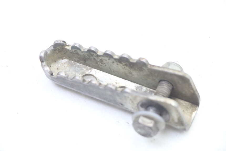 photo de REAR RIGHT FOOTREST DERBI SENDA SM DRD X-TREME 50 (2011 - 2017) - Component detail