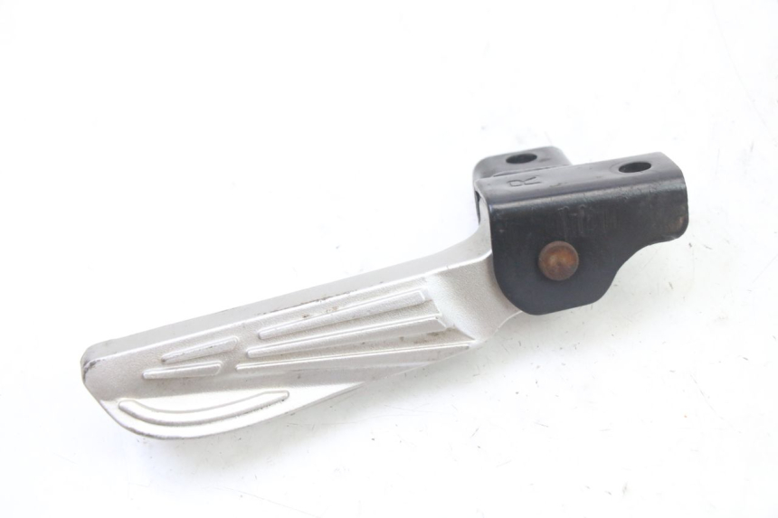 photo de REAR RIGHT FOOTREST SYM FIDDLE 3 III 125 (2014 - 2020) - Component detail