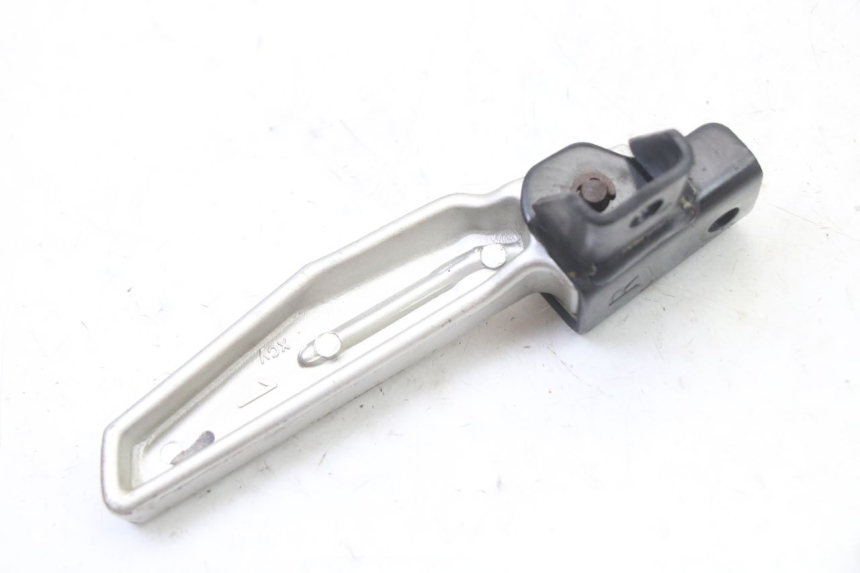 photo de REAR RIGHT FOOTREST SYM FIDDLE 3 III 125 (2014 - 2020) - Alternative perspective