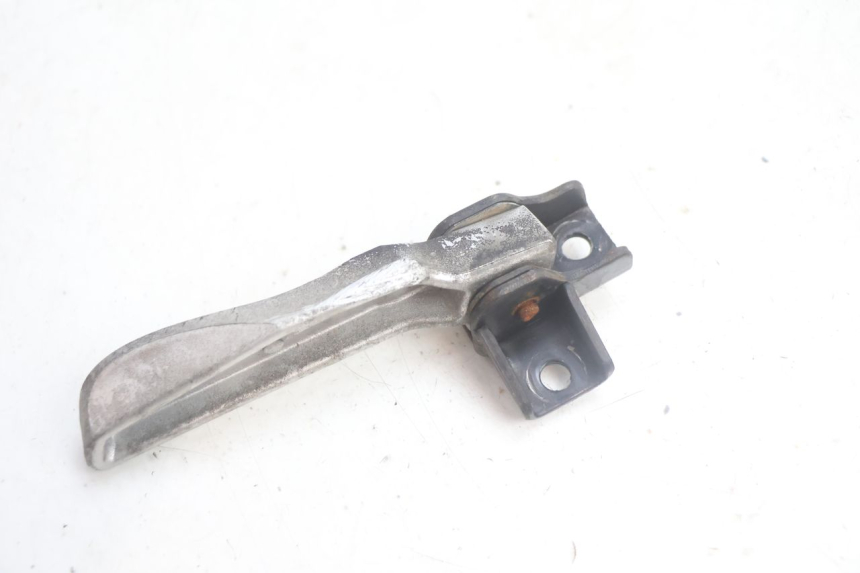 photo de REAR RIGHT FOOTREST SYM FIDDLE 3 III 50 (2014 - 2020) - Product overview