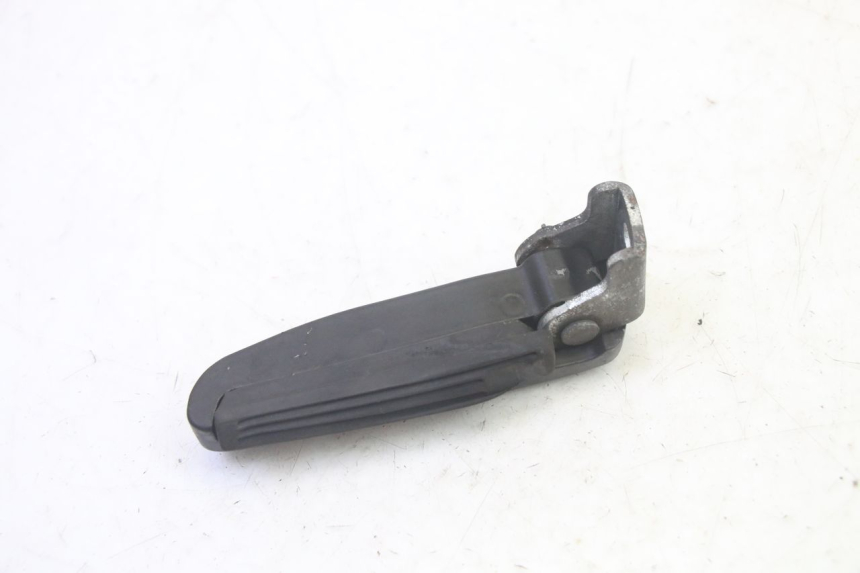 photo de REAR RIGHT FOOTREST PIAGGIO FLY 4T 50 (2013 - 2017) - Product overview