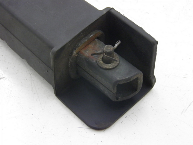 photo de REAR RIGHT FOOTREST HONDA FES PANTHEON 125 (2003 - 2007) - Main view