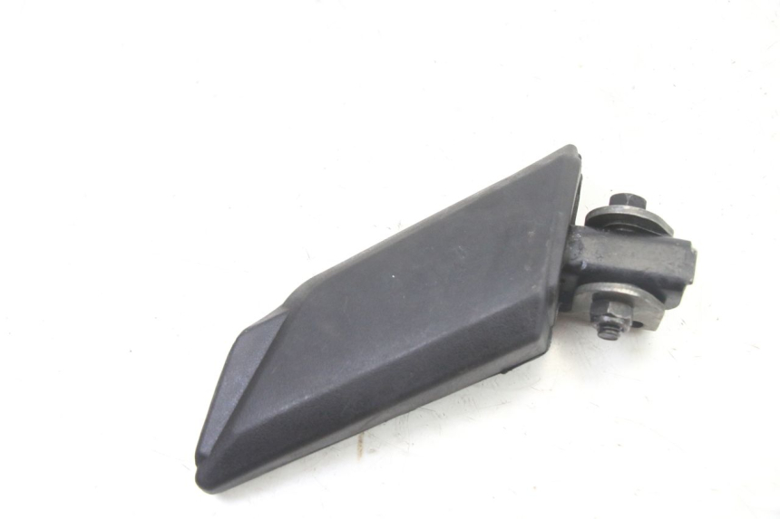 photo de REAR RIGHT FOOTREST PEUGEOT KISBEE 2T 50 (2018 - 2022) - Technical close-up