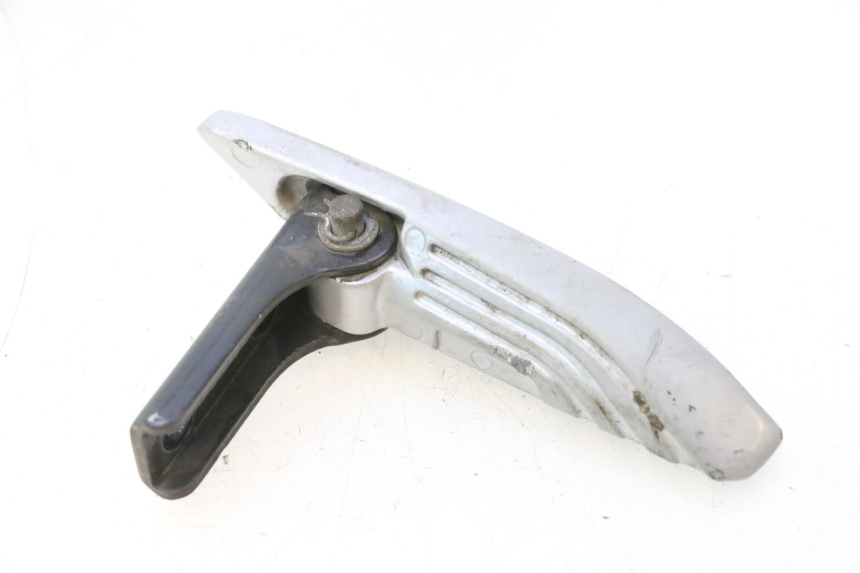 photo de REAR RIGHT FOOTREST PIAGGIO LIBERTY IGET 4T 50 (2015 - 2020) - Zoom on usage condition