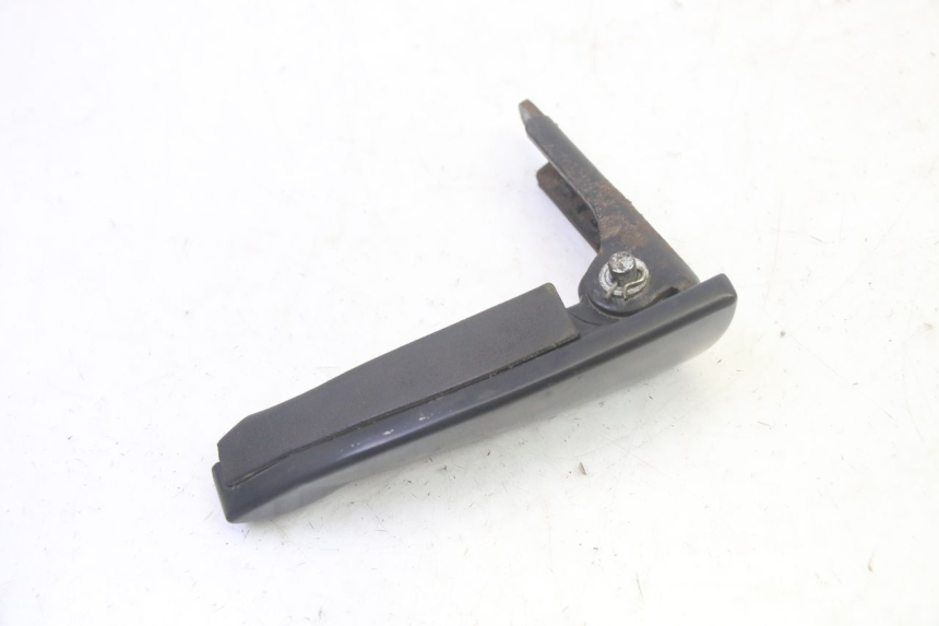 photo de REAR RIGHT FOOTREST PIAGGIO MP3 500 (2016 - 2018) - Alternative perspective