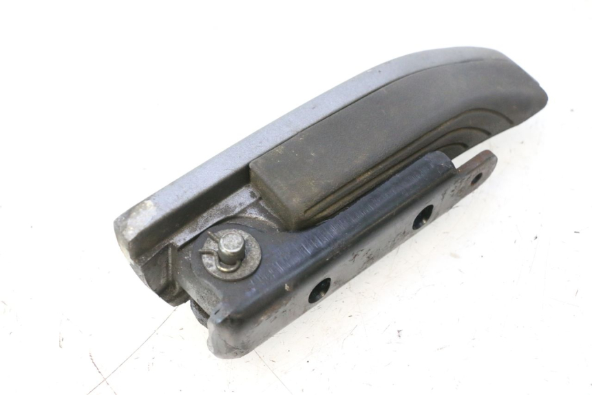 photo de REAR RIGHT FOOTREST PIAGGIO MP3 500 (2016 - 2018) - Main view