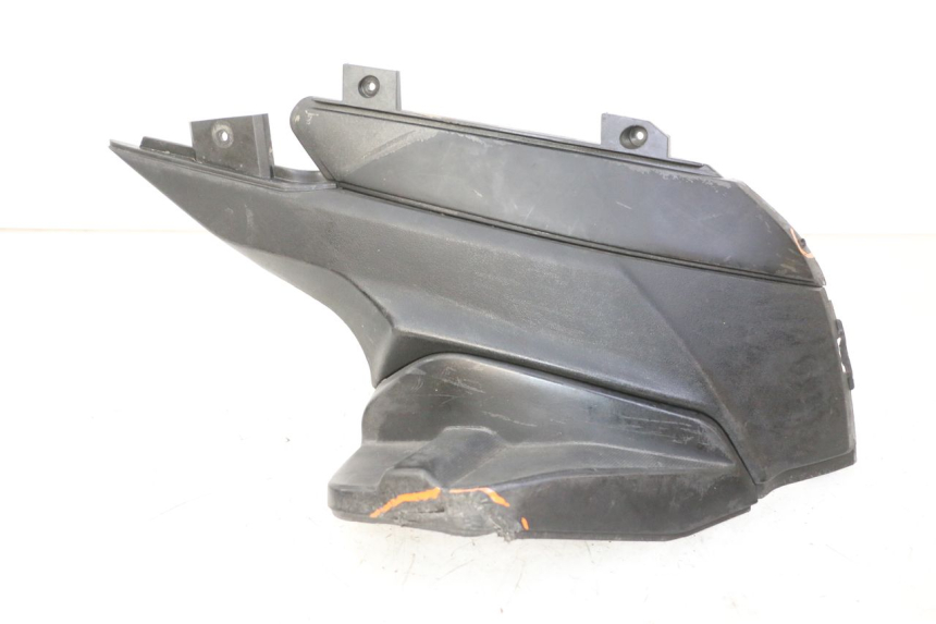 photo de REAR RIGHT FOOTREST PIAGGIO NEW TYPHOON 50 (2010 - 2017) - Main view
