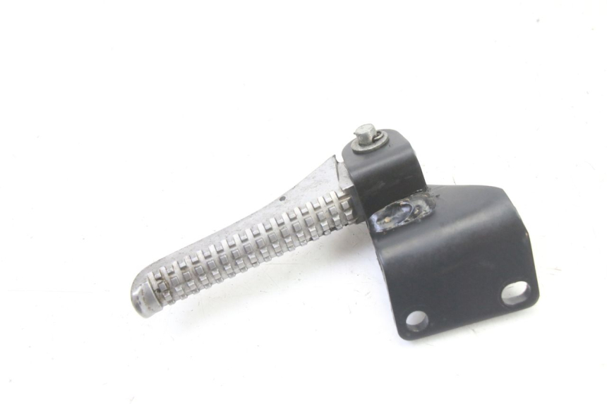 photo de REAR RIGHT FOOTREST PIAGGIO NRG POWER PUREJET 50 (2018 - 2021) - Alternative perspective