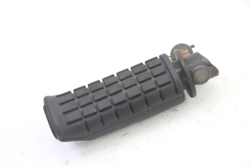 photo de REAR RIGHT FOOTREST HONDA NTV DEAUVILLE ABS 700 (2007 - 2016) - Zoom on usage condition