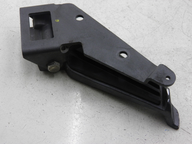 photo de REAR RIGHT FOOTREST PEUGEOT GEOPOLIS 250 (2006 - 2008) - Alternative perspective